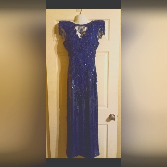 imperial beading dress Handicrefts | Dresses | Blue Silk Beaded Sequined Gown Dress Zara Black Pinstripe Bridesmaid Dresses Online Delicate spaghetti straps frame Size:2X Large US 16/ UK 18